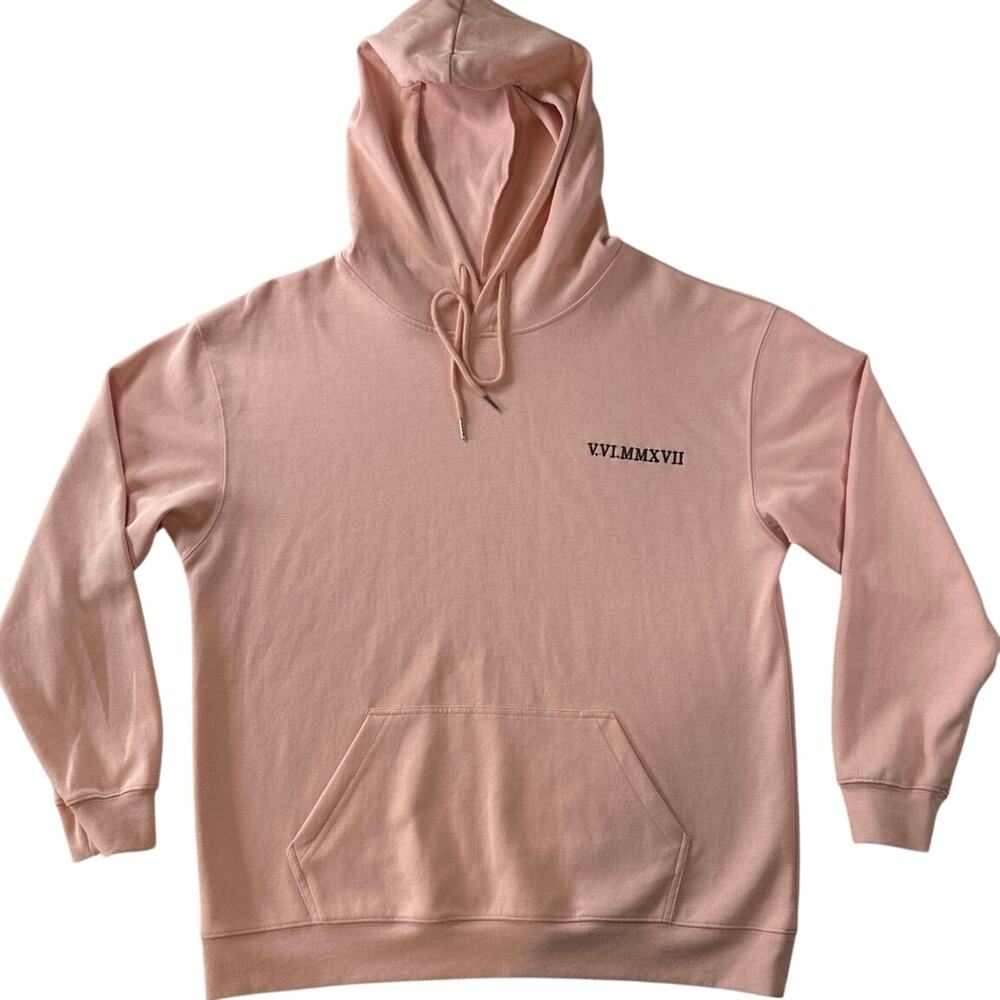 Hoodie swearshirt light pink roman 
Numbers on chest and M on a sleeve